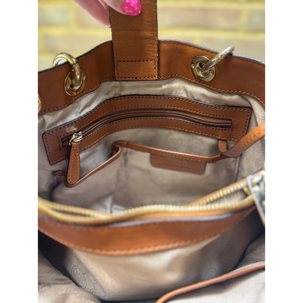 Michael Kors Cynthia Medium Satchel Brown MK Logo Tote Bag purse 30S3TCYS2B - Picture 5 of 9